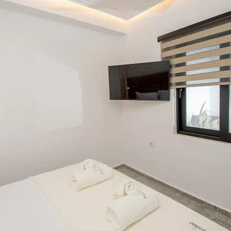 Beach Walk Luxury Suites Amoudara  Exterior photo