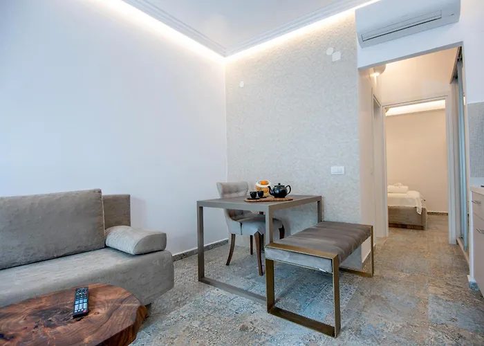 Beach Walk Luxury Suites